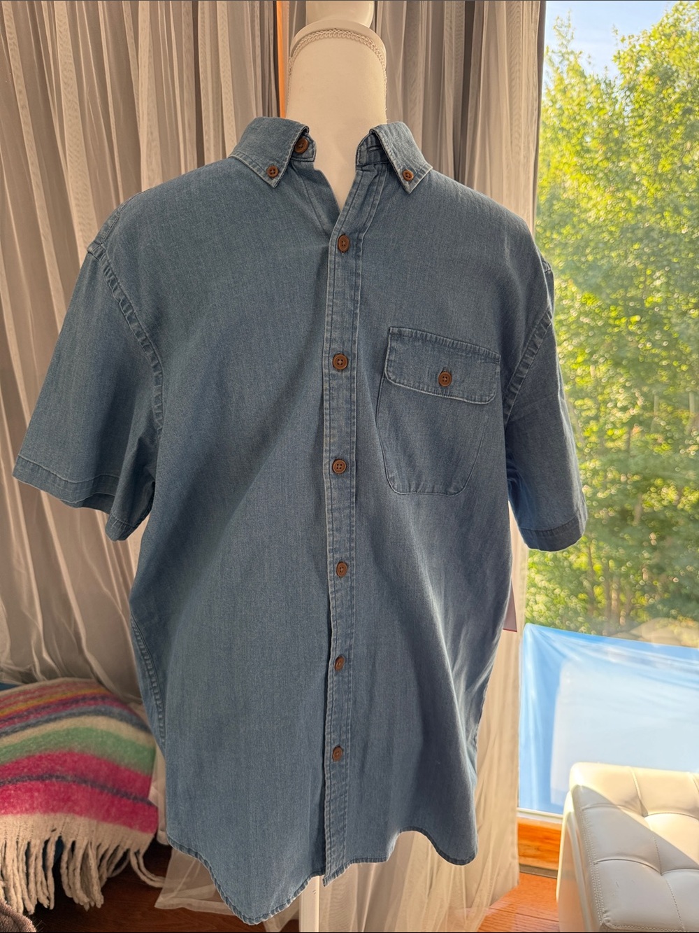 Men's Short-Sleeve Button-Down Denim Shirt - Blue